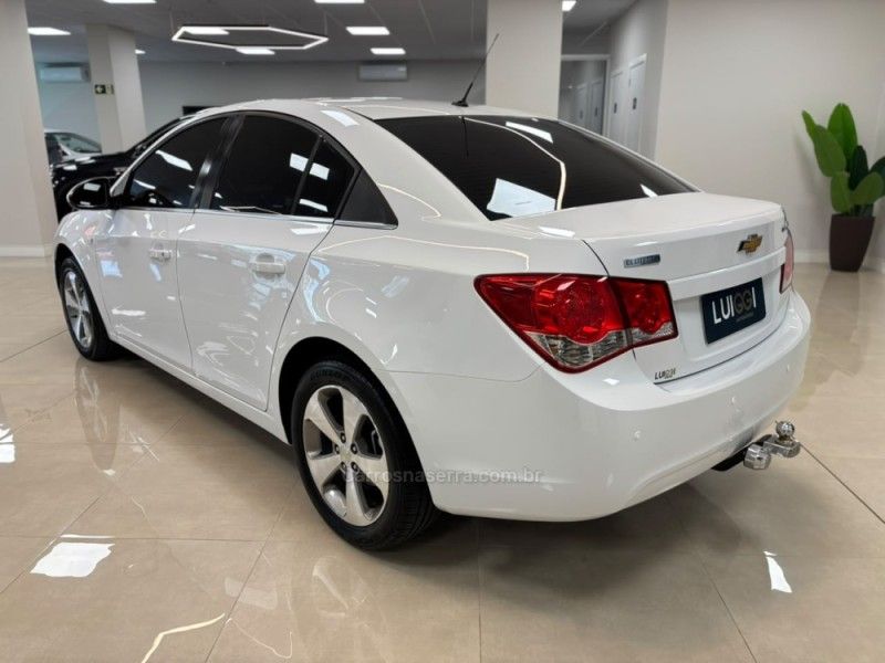 CHEVROLET CRUZE 1.8 LT 16V 2014/2014 LUIGGI AUTOMÓVEIS CARLOS BARBOSA / Carros no Vale