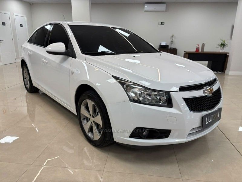 CHEVROLET CRUZE 1.8 LT 16V 2014/2014 LUIGGI AUTOMÓVEIS CARLOS BARBOSA / Carros no Vale