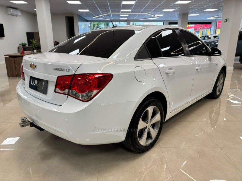 CHEVROLET CRUZE 1.8 LT 16V 2014/2014 LUIGGI AUTOMÓVEIS CARLOS BARBOSA / Carros no Vale