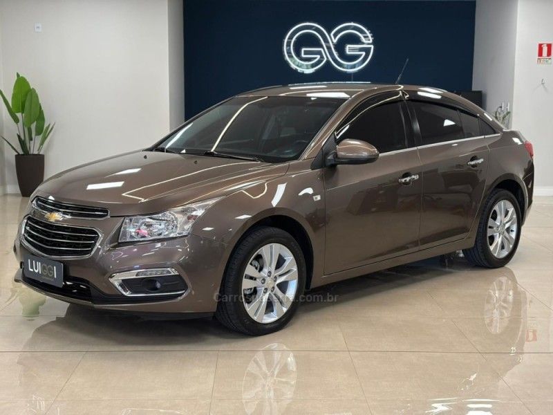 CHEVROLET CRUZE 1.8 LTZ 16V 2014/2015 LUIGGI AUTOMÓVEIS CARLOS BARBOSA / Carros no Vale CHEVROLET CRUZE 1.8 LTZ 16V 2014/2015 LUIGGI AUTOMÓVEIS CARLOS BARBOSA / Carros no Vale