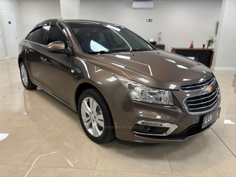 CHEVROLET CRUZE 1.8 LTZ 16V 2014/2015 LUIGGI AUTOMÓVEIS CARLOS BARBOSA / Carros no Vale CHEVROLET CRUZE 1.8 LTZ 16V 2014/2015 LUIGGI AUTOMÓVEIS CARLOS BARBOSA / Carros no Vale
