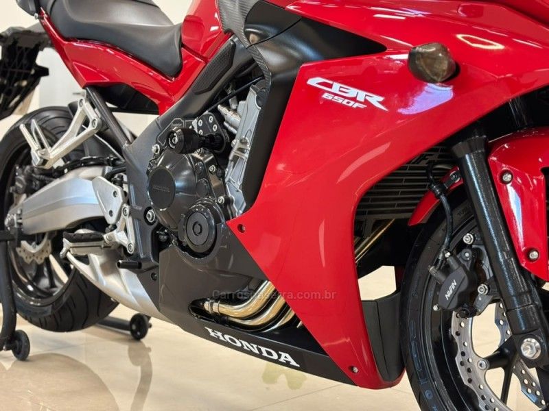 Honda Motos CBR 650F 2014/2015 LUIGGI AUTOMÓVEIS CARLOS BARBOSA / Carros no Vale