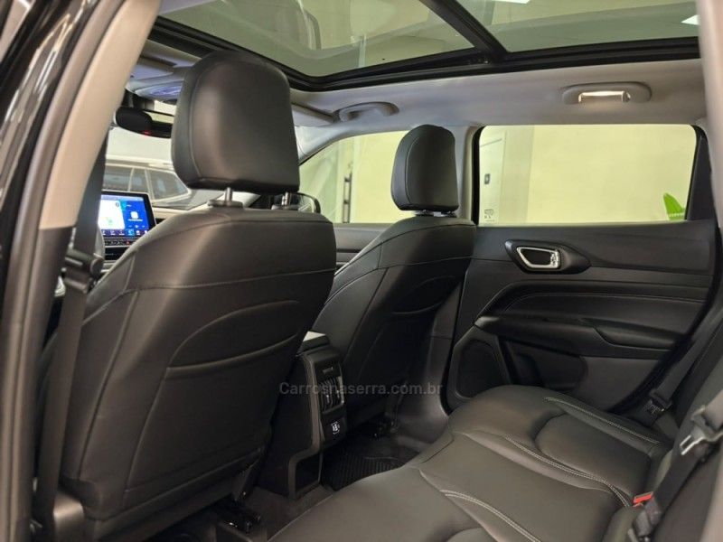 JEEP COMPASS 1.3 LONGITUDE T270 16V TURBO 4X2 2025/2026 LUIGGI AUTOMÓVEIS CARLOS BARBOSA / Carros no Vale JEEP COMPASS 1.3 LONGITUDE T270 16V TURBO 4X2 2025/2026 LUIGGI AUTOMÓVEIS CARLOS BARBOSA / Carros no Vale
