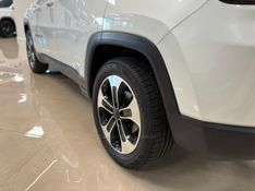 JEEP COMPASS 2.0 16V LONGITUDE 2018/2018 LUIGGI AUTOMÓVEIS CARLOS BARBOSA / Carros no Vale
