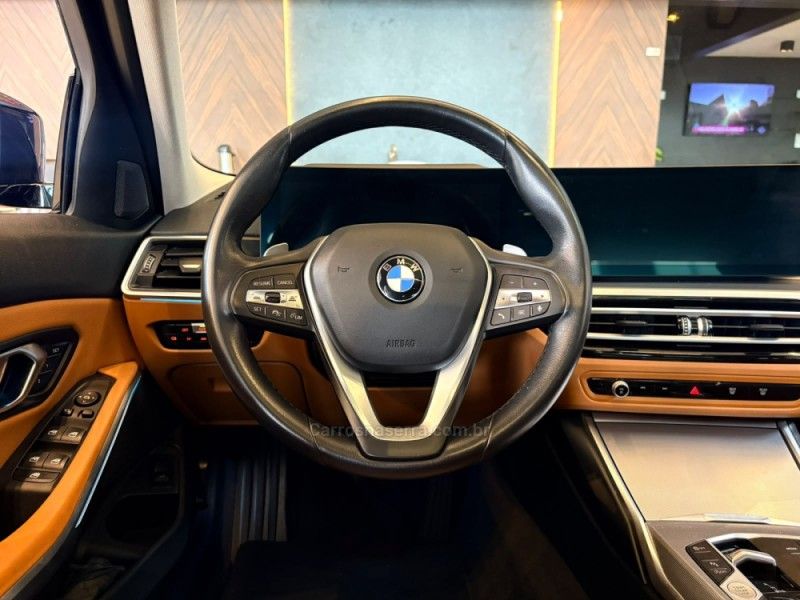 BMW 320I 2.0 SPORT GP 16V TURBO 2023/2023 AUTOGRIF MOTORS CAMPO BOM / Carros no Vale