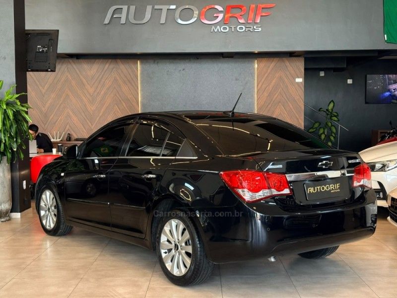 CHEVROLET CRUZE 1.8 LTZ 16V 2014/2014 AUTOGRIF MOTORS CAMPO BOM / Carros no Vale