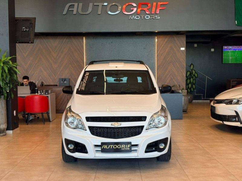 CHEVROLET MONTANA 1.4 MPFI LS CS 8V 2016/2016 AUTOGRIF MOTORS CAMPO BOM / Carros no Vale CHEVROLET MONTANA 1.4 MPFI LS CS 8V 2016/2016 AUTOGRIF MOTORS CAMPO BOM / Carros no Vale
