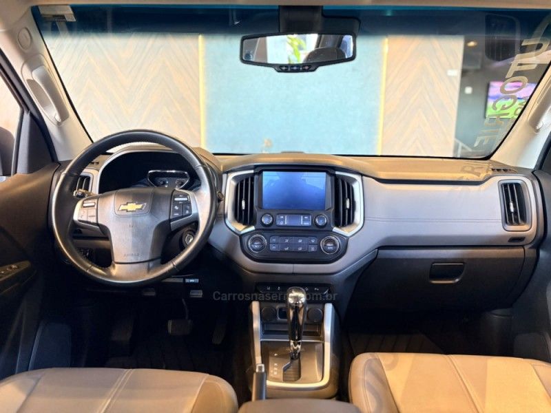 CHEVROLET S10 2.8 LTZ 4X4 CD 16V TURBO 2023/2023 AUTOGRIF MOTORS CAMPO BOM / Carros no Vale