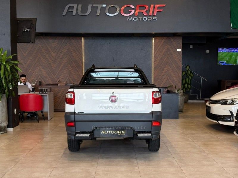 FIAT STRADA 1.4 MPI HARD WORKING CS 8V 2015/2015 AUTOGRIF MOTORS CAMPO BOM / Carros no Vale FIAT STRADA 1.4 MPI HARD WORKING CS 8V 2015/2015 AUTOGRIF MOTORS CAMPO BOM / Carros no Vale