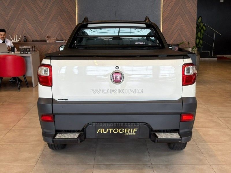 FIAT STRADA 1.4 MPI HARD WORKING CS 8V 2015/2015 AUTOGRIF MOTORS CAMPO BOM / Carros no Vale FIAT STRADA 1.4 MPI HARD WORKING CS 8V 2015/2015 AUTOGRIF MOTORS CAMPO BOM / Carros no Vale