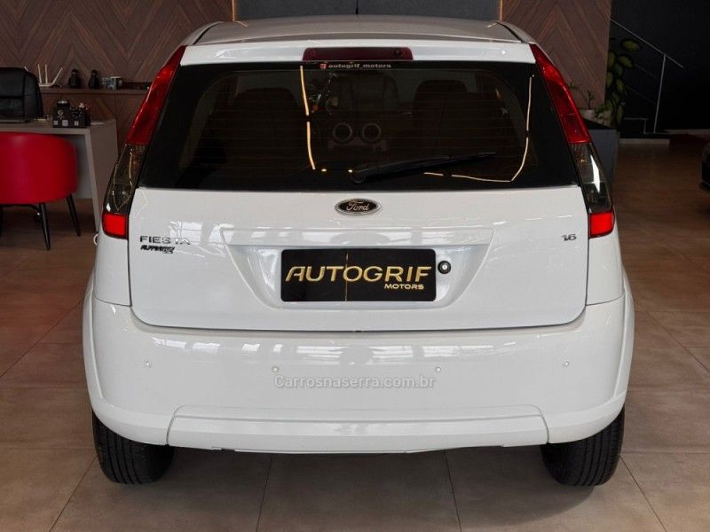 FORD FIESTA 1.6 SE HATCH 16V 2014/2014 AUTOGRIF MOTORS CAMPO BOM / Carros no Vale FORD FIESTA 1.6 SE HATCH 16V 2014/2014 AUTOGRIF MOTORS CAMPO BOM / Carros no Vale