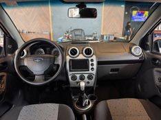 FORD FIESTA 1.6 SE HATCH 16V 2014/2014 AUTOGRIF MOTORS CAMPO BOM / Carros no Vale