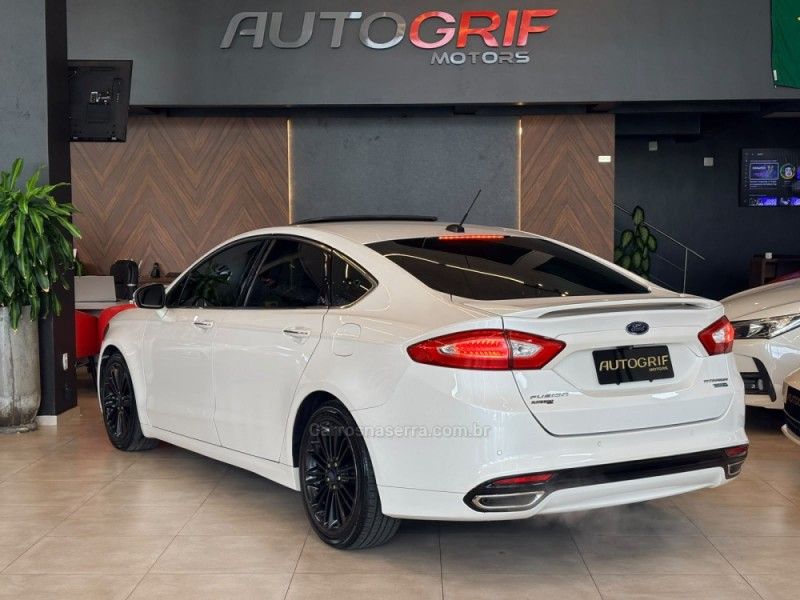 FORD FUSION 2.0 TITANIUM PLUS AWD 16V 2016/2016 AUTOGRIF MOTORS CAMPO BOM / Carros no Vale FORD FUSION 2.0 TITANIUM PLUS AWD 16V 2016/2016 AUTOGRIF MOTORS CAMPO BOM / Carros no Vale