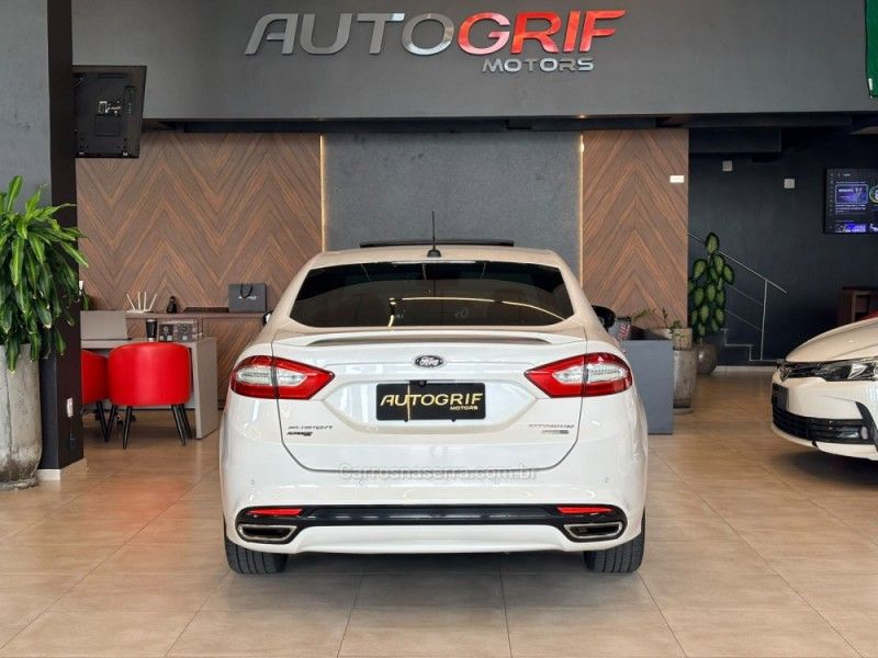 FORD FUSION 2.0 TITANIUM PLUS AWD 16V 2016/2016 AUTOGRIF MOTORS CAMPO BOM / Carros no Vale FORD FUSION 2.0 TITANIUM PLUS AWD 16V 2016/2016 AUTOGRIF MOTORS CAMPO BOM / Carros no Vale