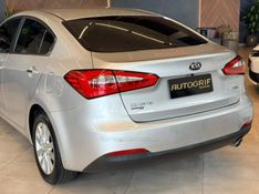 KIA CERATO 1.6 SX E.233 16V 2014/2014 AUTOGRIF MOTORS CAMPO BOM / Carros no Vale