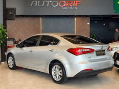 KIA CERATO 1.6 SX E.233 16V 2014/2014 AUTOGRIF MOTORS CAMPO BOM / Carros no Vale