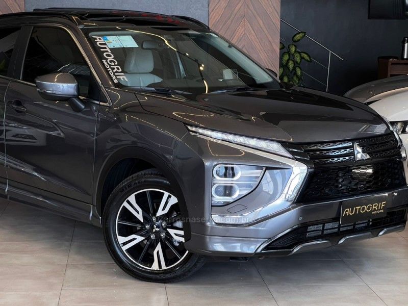 MITSUBISHI ECLIPSE CROSS 1.5 HPE-S 16V 2023/2023 AUTOGRIF MOTORS CAMPO BOM / Carros no Vale MITSUBISHI ECLIPSE CROSS 1.5 HPE-S 16V 2023/2023 AUTOGRIF MOTORS CAMPO BOM / Carros no Vale