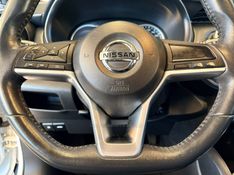 NISSAN KICKS 1.6 16V SL XTRONIC 2017/2017 AUTOGRIF MOTORS CAMPO BOM / Carros no Vale