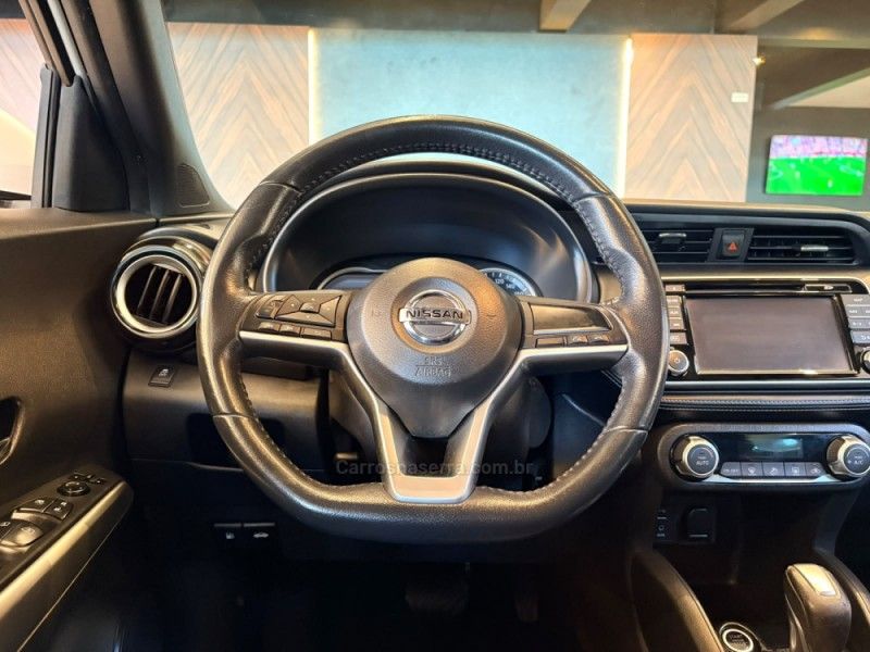 NISSAN KICKS 1.6 16V SL XTRONIC 2017/2017 AUTOGRIF MOTORS CAMPO BOM / Carros no Vale NISSAN KICKS 1.6 16V SL XTRONIC 2017/2017 AUTOGRIF MOTORS CAMPO BOM / Carros no Vale