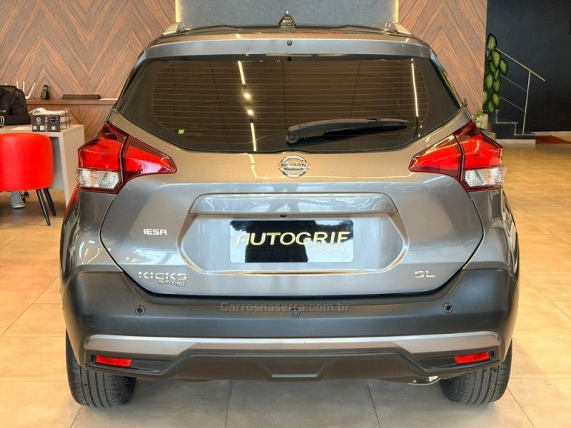 NISSAN KICKS 1.6 SL 16V FLEXSTART 2021/2021 AUTOGRIF MOTORS CAMPO BOM / Carros no Vale NISSAN KICKS 1.6 SL 16V FLEXSTART 2021/2021 AUTOGRIF MOTORS CAMPO BOM / Carros no Vale