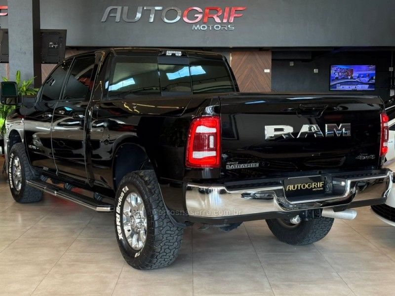 RAM 2500 LARAMIE 6.7 CD 4X4 TDI 2024/2024 AUTOGRIF MOTORS CAMPO BOM / Carros no Vale RAM 2500 LARAMIE 6.7 CD 4X4 TDI 2024/2024 AUTOGRIF MOTORS CAMPO BOM / Carros no Vale