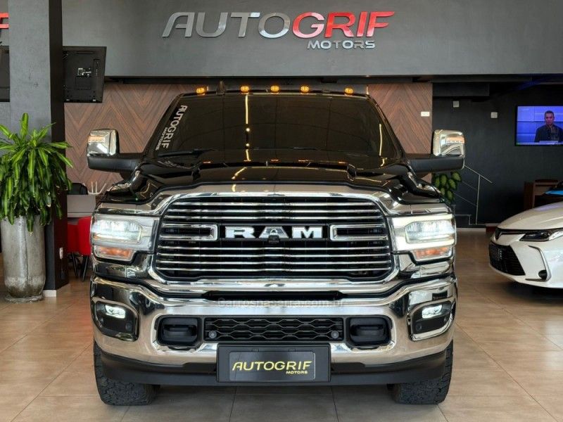 RAM 2500 LARAMIE 6.7 CD 4X4 TDI 2024/2024 AUTOGRIF MOTORS CAMPO BOM / Carros no Vale RAM 2500 LARAMIE 6.7 CD 4X4 TDI 2024/2024 AUTOGRIF MOTORS CAMPO BOM / Carros no Vale