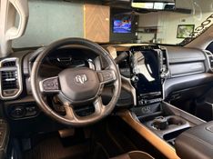 RAM 2500 LARAMIE 6.7 CD 4X4 TDI 2024/2024 AUTOGRIF MOTORS CAMPO BOM / Carros no Vale