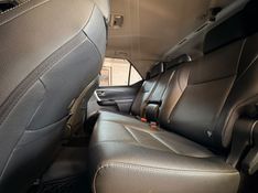 TOYOTA HILUX SW4 2.8 4X4 SRX PLATINUM TURBO 7 LUGARES 2024/2024 AUTOGRIF MOTORS CAMPO BOM / Carros no Vale