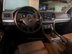 VOLKSWAGEN AMAROK 3.0 V6 TDI HIGHLINE CD 4MOTION 2023/2023 AUTOGRIF MOTORS CAMPO BOM / Carros no Vale