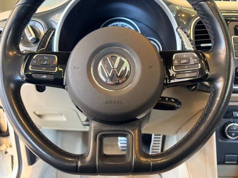 VOLKSWAGEN FUSCA 2.0 TSI 16V 2013/2013 AUTOGRIF MOTORS CAMPO BOM / Carros no Vale VOLKSWAGEN FUSCA 2.0 TSI 16V 2013/2013 AUTOGRIF MOTORS CAMPO BOM / Carros no Vale
