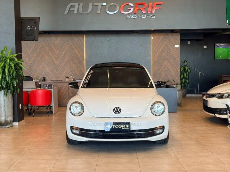 VOLKSWAGEN FUSCA 2.0 TSI 16V 2013/2013 AUTOGRIF MOTORS CAMPO BOM / Carros no Vale VOLKSWAGEN FUSCA 2.0 TSI 16V 2013/2013 AUTOGRIF MOTORS CAMPO BOM / Carros no Vale