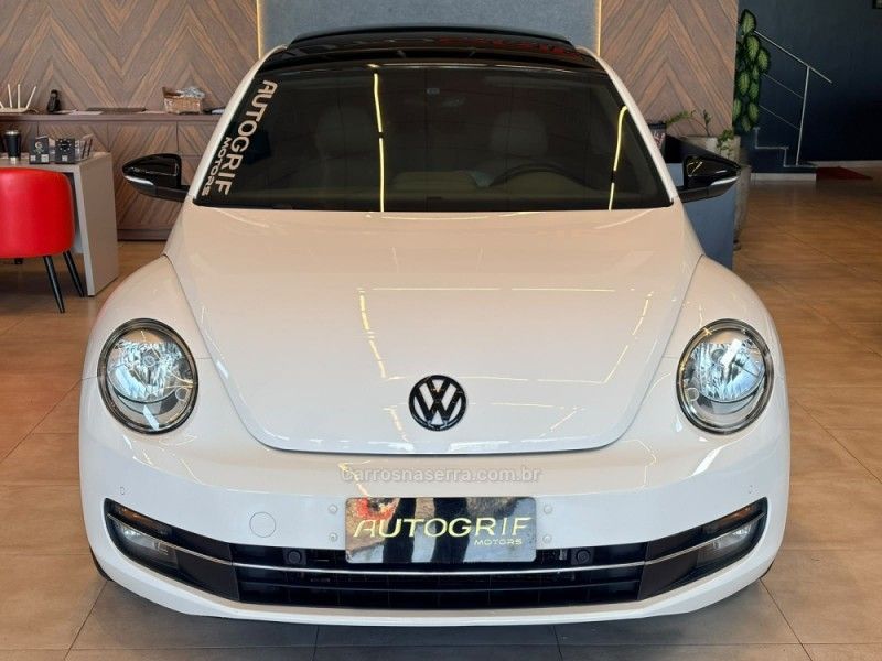 VOLKSWAGEN FUSCA 2.0 TSI 16V 2013/2013 AUTOGRIF MOTORS CAMPO BOM / Carros no Vale VOLKSWAGEN FUSCA 2.0 TSI 16V 2013/2013 AUTOGRIF MOTORS CAMPO BOM / Carros no Vale