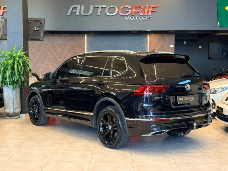 VOLKSWAGEN TIGUAN 2.0 ALLSPACE R-LINE 350 TSI 4X4 2020/2020 AUTOGRIF MOTORS CAMPO BOM / Carros no Vale