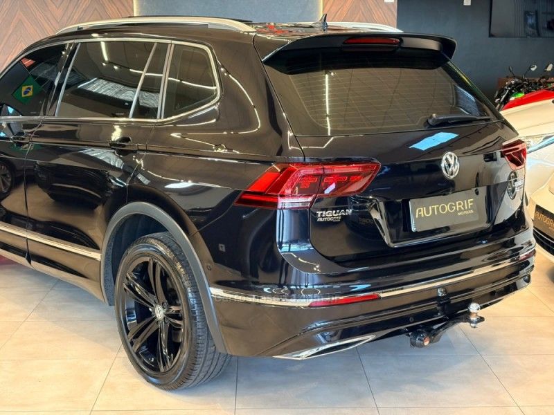 VOLKSWAGEN TIGUAN 2.0 ALLSPACE R-LINE 350 TSI 4X4 2020/2020 AUTOGRIF MOTORS CAMPO BOM / Carros no Vale