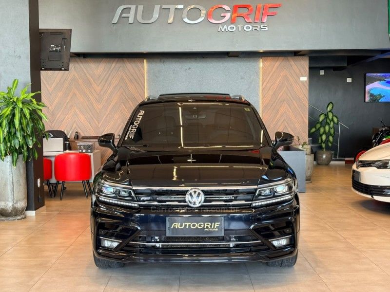 VOLKSWAGEN TIGUAN 2.0 ALLSPACE R-LINE 350 TSI 4X4 2020/2020 AUTOGRIF MOTORS CAMPO BOM / Carros no Vale