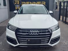 Audi Q5 Ambiente 2.0 TFSI Quattro S Tronic 2017/2018 RENNER AUTOMÓVEIS LAJEADO / Carros no Vale