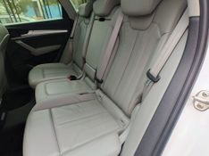 Audi Q5 Ambiente 2.0 TFSI Quattro S Tronic 2017/2018 RENNER AUTOMÓVEIS LAJEADO / Carros no Vale