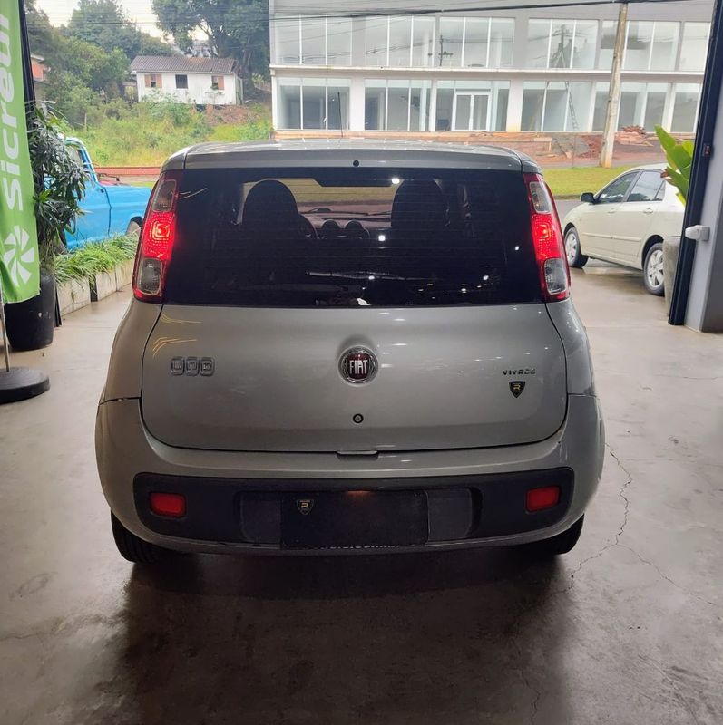 Fiat UNO VIVACE Celeb 1.0 EVO F 8V 2010/2011 RENNER AUTOMÓVEIS LAJEADO / Carros no Vale