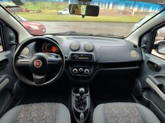 Fiat UNO VIVACE Celeb 1.0 EVO F 8V 2010/2011 RENNER AUTOMÓVEIS LAJEADO / Carros no Vale
