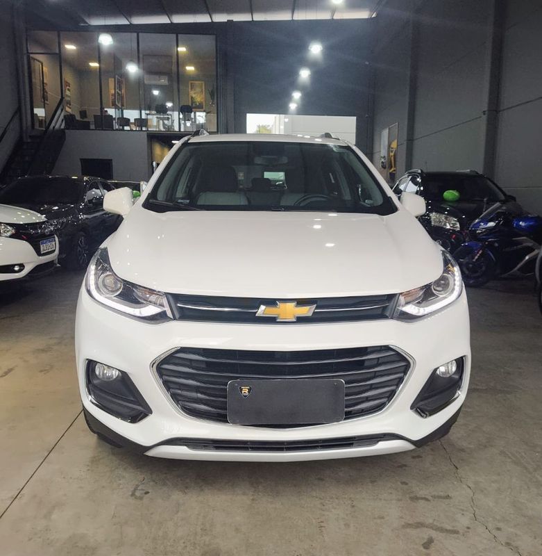CHEVROLET TRACKER LTZ 1.4 Turbo 16V 4×2 2017/2017 RENNER AUTOMÓVEIS LAJEADO / Carros no Vale