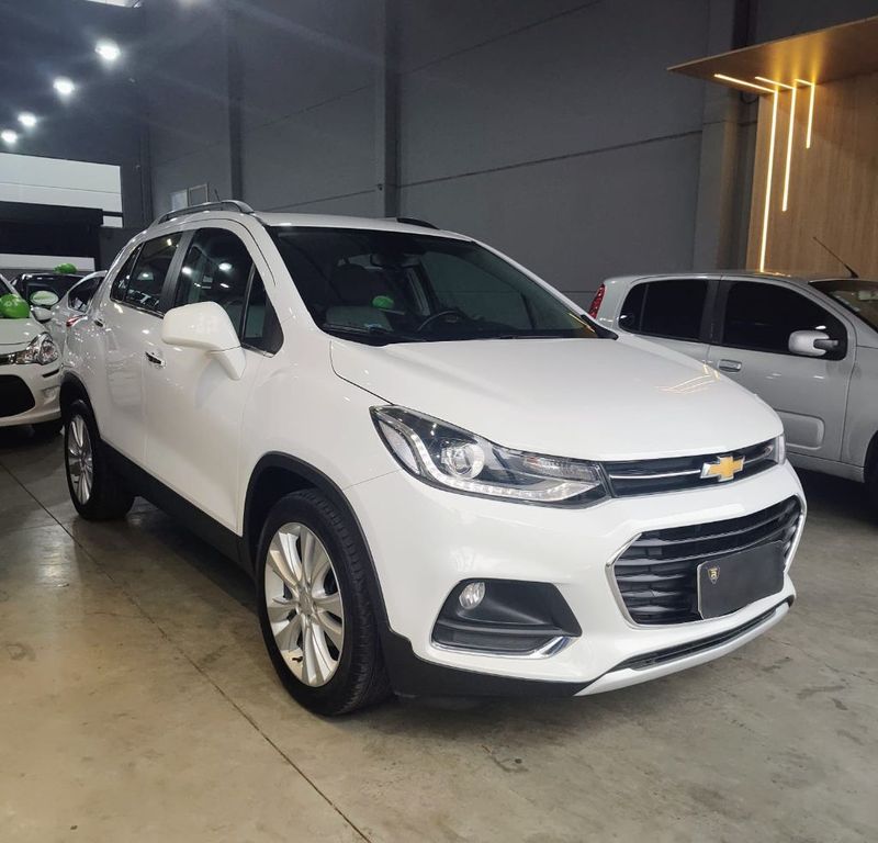 CHEVROLET TRACKER LTZ 1.4 Turbo 16V 4×2 2017/2017 RENNER AUTOMÓVEIS LAJEADO / Carros no Vale