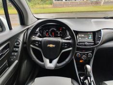 CHEVROLET TRACKER LTZ 1.4 Turbo 16V 4×2 2017/2017 RENNER AUTOMÓVEIS LAJEADO / Carros no Vale