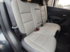 CHEVROLET TRACKER LTZ 1.8 16V 4×2 2015/2015 RENNER AUTOMÓVEIS LAJEADO / Carros no Vale