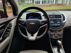 CHEVROLET TRACKER LTZ 1.8 16V 4×2 2015/2015 RENNER AUTOMÓVEIS LAJEADO / Carros no Vale