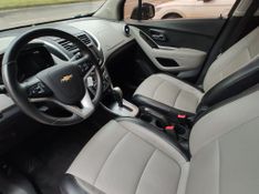 CHEVROLET TRACKER LTZ 1.8 16V 4×2 2015/2015 RENNER AUTOMÓVEIS LAJEADO / Carros no Vale