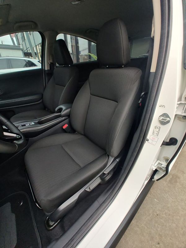 Honda HR-V EX 1.8 Flexone 16V 2016/2016 RENNER AUTOMÓVEIS LAJEADO / Carros no Vale Honda HR-V EX 1.8 Flexone 16V 2016/2016 RENNER AUTOMÓVEIS LAJEADO / Carros no Vale