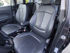 Hyundai HB20S Premium 1.6 16V 2013/2014 RENNER AUTOMÓVEIS LAJEADO / Carros no Vale