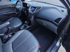 Hyundai HB20S Premium 1.6 16V 2013/2014 RENNER AUTOMÓVEIS LAJEADO / Carros no Vale