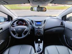 Hyundai HB20S Premium 1.6 16V 2013/2014 RENNER AUTOMÓVEIS LAJEADO / Carros no Vale