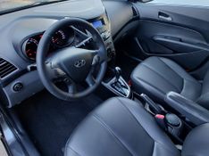 Hyundai HB20S Premium 1.6 16V 2013/2014 RENNER AUTOMÓVEIS LAJEADO / Carros no Vale